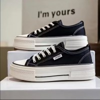 sepatu wanita canvas bertali casual 